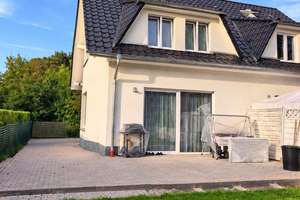 Moderne möblierte Neubau-Doppelhaushälfte mit Wärmepumpe, Fußbodenheizung – 14656 Brieselang – Vorschaubild 15