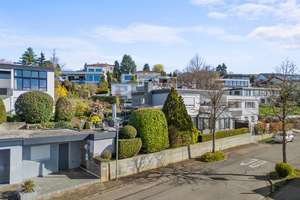 Haushälfte mit tollem Garten und herrlicher See- und Bergsicht in Markdorf – Die vollständige Adresse der Immobilie erhältst du vom Anbieter., 88677 Markdorf – Vorschaubild 2