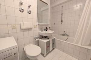 Zentrumsnahes Wohnen in Obersendling: Gepflegte 2-Zimmer-Wohnung mit Balkon, Garage und Aufzug – Die vollständige Adresse der Immobilie erhältst du vom Anbieter., 81379 Obersendling, München – Vorschaubild 5