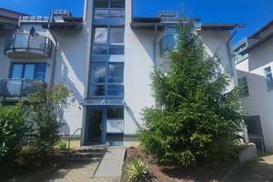 Lichtdurchflutete 1-R-ETW mit offenem Küchen- und Wohnbereich mit EBK & Balkon, TG-SP mgl. – 4178 Burghausen-Rückmarsdorf, Leipzig – Vorschaubild 3