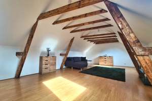 Licht, Charme & Gemütlichkeit – modernes Dachgeschossdomizil mit 3 - 4 Zimmern – Die vollständige Adresse der Immobilie erhältst du vom Anbieter., 47798 Stadtmitte, Krefeld – Vorschaubild 5