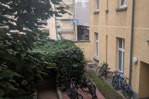 Berlin-Friedrichshain: Helle 2-Zimmer Altbauwohnung mit Balkon, Stuck & Dielen in begehrter Kiezlage – Straßmannstraße 5, 10249 Friedrichshain, Berlin – Vorschaubild 16
