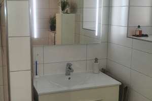 Modernisiertes 4-Zimmer-Einfamilienhaus mit EBK in Wiesent – Die vollständige Adresse der Immobilie erhältst du vom Anbieter., 93109 Wiesent – Vorschaubild 12