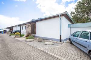 Winkelbungalow Delkenheim: 130 m² Wohnfl + voll ausgebauter Keller – bis ~190 m² fürs Wohnen nutzbar – Die vollständige Adresse der Immobilie erhältst du vom Anbieter., 65205 Delkenheim, Wiesbaden – Vorschaubild 2