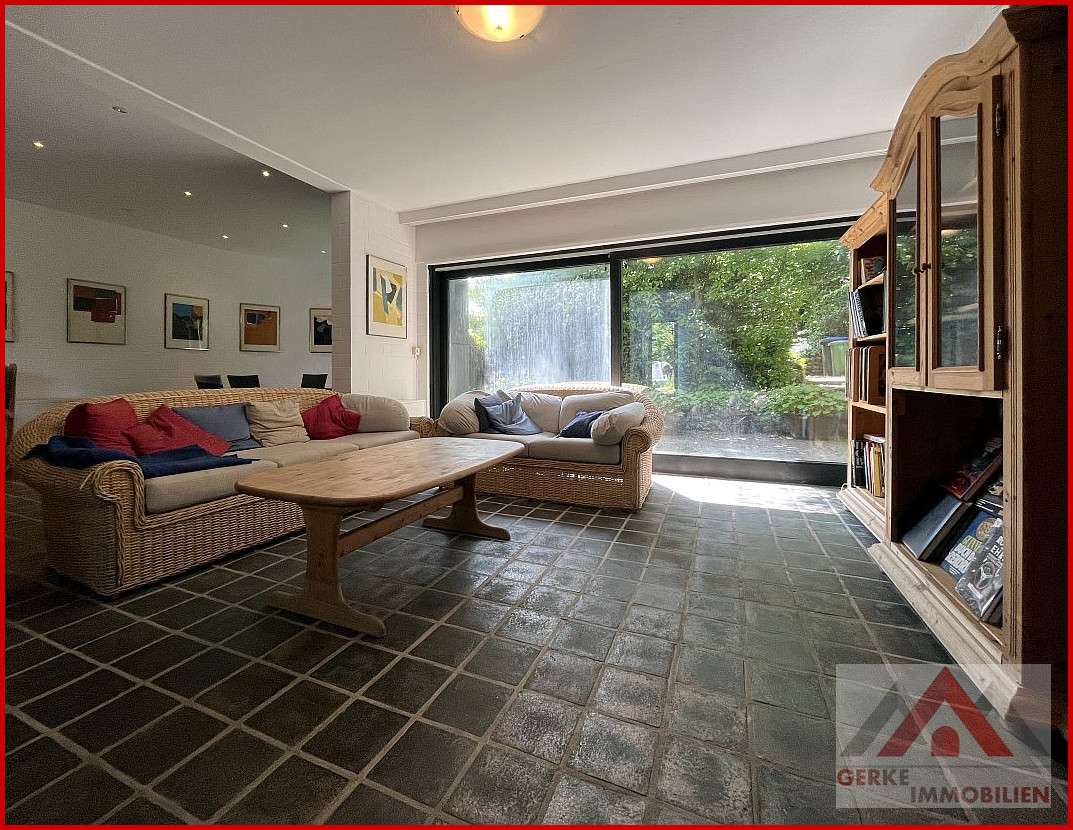 Immobilie in Vöhl - Stilvolles Wohnen auf dem Land – modern, ruhig, außergewöhnlich - Bild 7