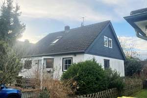 AW1919 IVD. Alt-Meschenich, ruhige Ortsrandlage, freistehendes EFH, NUR FÜR 3 JAHRE