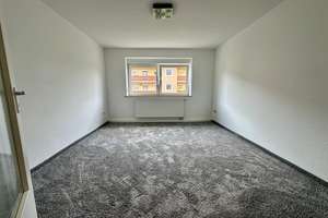 Frisch renovierte 2-Zimmer-Wohnung mit Balkon, Einbauküche und Stellplatz in der Zellerau – 97082 Zellerau, Würzburg – Vorschaubild 7