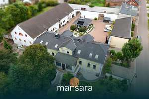 Exklusives Anwesen mit Villa, Poolhaus, Gäste-Bungalow und weitläufigem Grundstück.