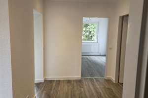 Schöne und komplett sanierte 3,5 Zimmer Wohnung in DU-Großenbaum mit 2 Balkonen – Angermunderstr. 85, 47269 Großenbaum, Duisburg – Vorschaubild 8