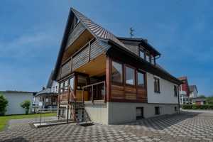 FÜR HOLZLIEBHABER! Freistehendes Einfamilienhaus mit großer Garage und schönem Garten
 – Ravensburg (Kreis) – Vorschaubild 10