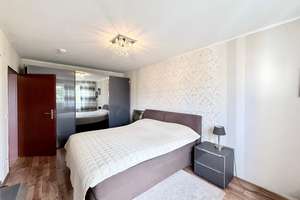 Schicke 3-Zimmer-Wohnung mit Küche, Balkon, Garage und Stellplätzen – Die vollständige Adresse der Immobilie erhältst du vom Anbieter., 40878 Zentrum, Ratingen – Vorschaubild 11