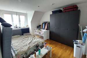 DÜSSELDORF-GERRESHEIM: HELLE 2 ZKB DG-WOHNUNG MIT EINBAUKÜCHE IN RUHIGER ZENTRALER LAGE.... !!! – Sonnbornstrasse 15, 40625 Gerresheim, Düsseldorf – Vorschaubild 3