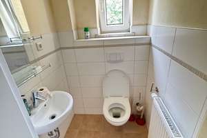 Großzügiges Wohnhaus für 3 Familien in BEST - LAGE von Weiden OST – Die vollständige Adresse der Immobilie erhältst du vom Anbieter., 92637 Weiden-Ost II, Weiden in der Oberpfalz – Vorschaubild 7