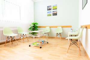 Repräsentative Immobilie:vermietete Praxis und großzügige Wohnung auf 2 Etagen.Sauna,Pool,Balkone – Die vollständige Adresse der Immobilie erhältst du vom Anbieter., 38350 Helmstedt – Vorschaubild 4