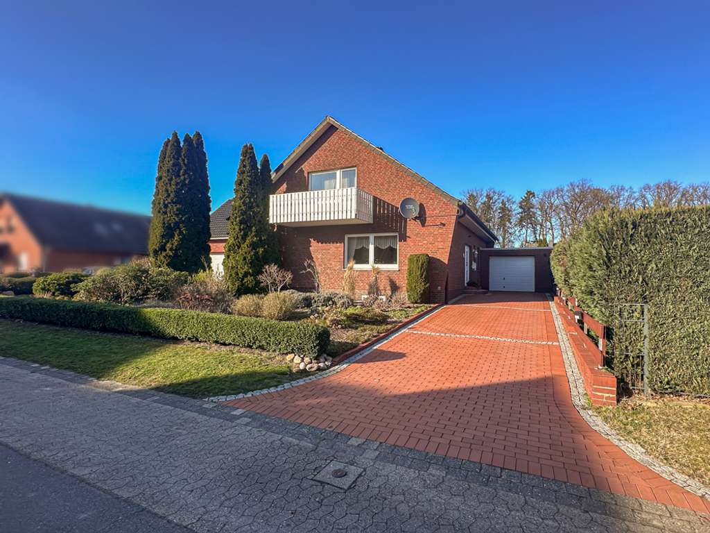 Immobilie in Sulingen - Großes, gepflegtes Einfamilienhaus mit schönem Garten in Sulingen / Lindern zu verkaufen - Bild 2