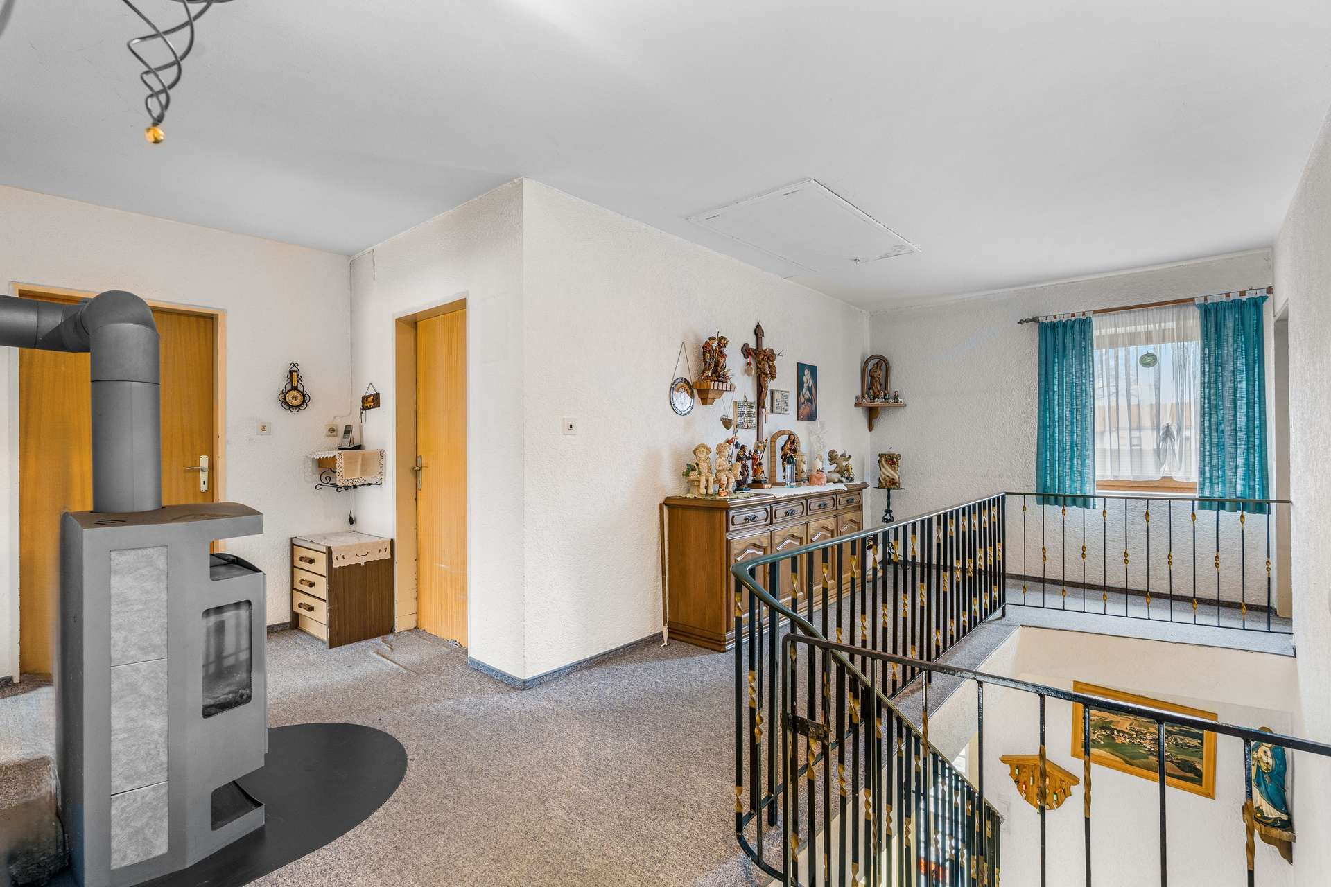 Immobilie in Mengkofen - ***Charmantes Einfamilienhaus mit Potenzial in ruhiger Lage*** - Bild 8