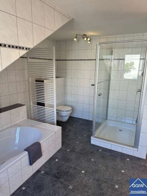 Immobilie in Neulußheim - Sehr gepflegtes modernes Einfamilienhaus mit gehobener Ausstattung in Neulußheim - Bild 7