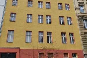 gepflegte 2 Zimmer Wohnung in Altbau in Moabit – Havelberger Str. 29, 10559 Berlin – Vorschaubild 1