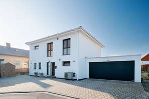 Ruhig wohnen, modern leben 
das perfekte Zuhause für Ihre Familie in Zell unter Aichelberg