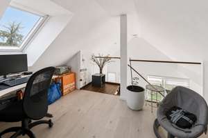 Maisonette-Wohnung Zuffenhausen: 4,5 Zimmer mit Balkon und Blick ins Grüne – Die vollständige Adresse der Immobilie erhältst du vom Anbieter., 70435 Zuffenhausen-Mönchsberg, Stuttgart – Vorschaubild 8