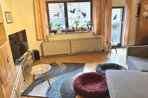 *KURZFRISTIG BEZIEHBAR* Viel Platz bietendes, gepflegtes Haus mit Anbau, Balkon, Terrasse, Hoffläch – Die vollständige Adresse der Immobilie erhältst du vom Anbieter., 97486 Königsberg in Bayern – Vorschaubild 24
