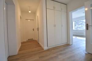 Ruhige Lage! Renovierte 3-Zi-Whg mit Balkon in Walsum – Kampstraße 14, 47179 Fahrn, Duisburg – Vorschaubild 3