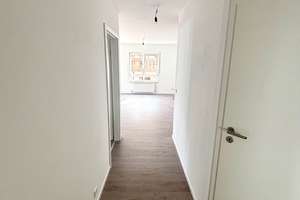 ✨Erstbezug nach Sanierung mit neuer Einbauküche ✨ – Hörgelstraße 1A, 76228 Wolfartsweier, Karlsruhe – Vorschaubild 3