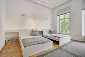 Luxuriöse sanierte Altbauwohnung in Bestlage – Mit Dachterrasse, Stellplatz und Blick ins Grüne – Die vollständige Adresse der Immobilie erhältst du vom Anbieter., 40217 Unterbilk, Düsseldorf – Vorschaubild 15