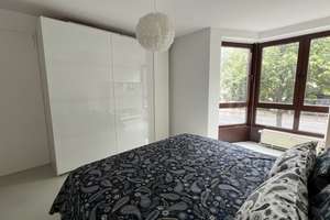 Toplage am Stadtgarten & Aalto-Theater | Lichtdurchflutete 2,5-Zimmer-Wohnung mit Keller & TG – Opernplatz 15, 45128 Südviertel, Essen – Vorschaubild 3
