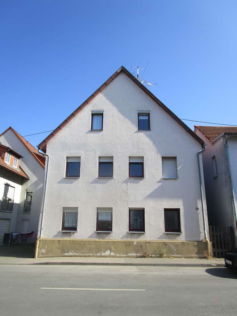 Perfektes Haus mit 7 Zimmern !!! Top-Anlage 