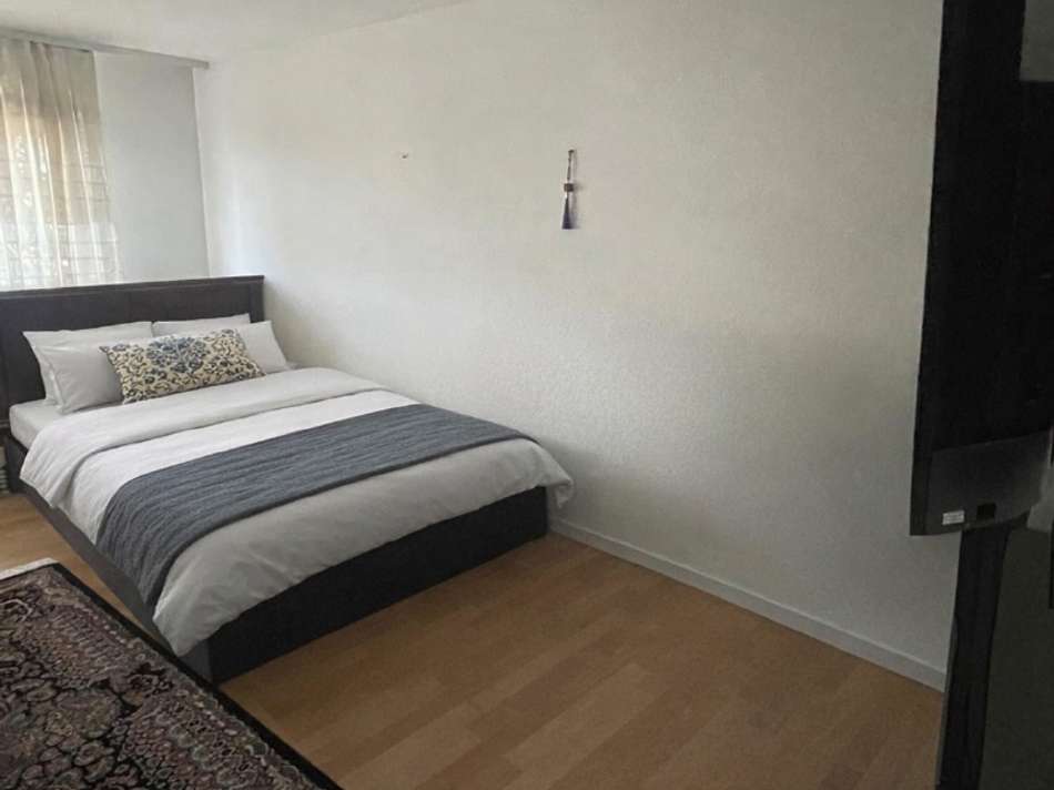 12 Zimmer 3