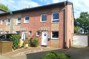 Charmantes Reihenendhaus mit Garten, Garage und 2 Stellplätzen