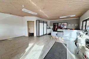 Gepflegtes 3 Familienhaus mit Werkstatt, Büro und Ausstellungsfläche in Wildberg/Effringen – Calw (Kreis) – Vorschaubild 42