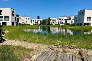 Fünf-Morgen-Quartier! Schöne 4 Zimmer Gartenwohnung mit zwei Tiefgaragenstellplätze – Die vollständige Adresse der Immobilie erhältst du vom Anbieter., 14169 Dahlem, Berlin – Vorschaubild 17