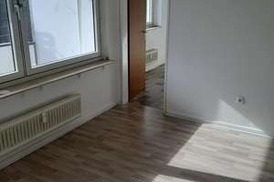 Platz für die ganze Familie - Gepflegte 4-Zimmer-Wohnung in Wuppertal Vohwinkel – Bahnstraße 25b, 42327 Vohwinkel, Wuppertal – Vorschaubild 4