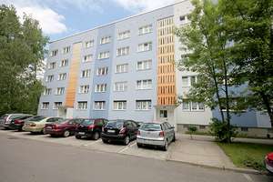 In der Herrichtung! 2-Raumwohnung mit Balkon+ Dusche ganz unten! – Kattowitzer Str. 31, 6128 Südstadt, Halle (Saale) – Vorschaubild 3