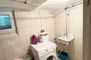 Zweifamilienhaus in begehrter Lage von Fürth-Poppenreuth – Die vollständige Adresse der Immobilie erhältst du vom Anbieter., 90765 Poppenreuth, Espan, Fürth – Vorschaubild 32