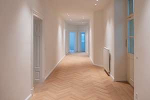 Altbauwohnung im Lehel - Erstbezug nach Top-Renovierung – Die vollständige Adresse der Immobilie erhältst du vom Anbieter., 80538 Englischer Garten, München – Vorschaubild 3
