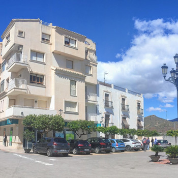 IN PURCHENA ALMERÍA, WOHNUNG MIT 3 SCHLAFZIMMERN UND AUFZUG ZU VERKAUFEN.