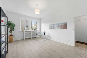 Direkt einziehen: sanierte 2-Zimmerwohnung mit Balkon in Steglitz am Insulaner – Die vollständige Adresse der Immobilie erhältst du vom Anbieter., 12169 Steglitz, Berlin – Vorschaubild 6