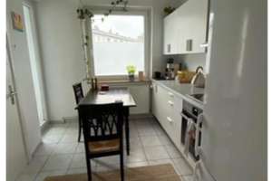 Hell renovierte 3-Zimmer-Wohnung mit Tageslichtbad und Balkon, WG-geeignet – Steilshooper Straße 179, 22307 Barmbek-Nord, Hamburg – Vorschaubild 3