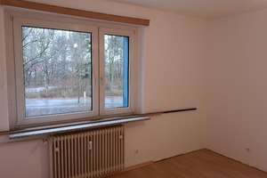 Helle 2-Zimmer-Wohnung im 1. OG mit Balkon in Berlin-Britz – Gutschmidtstr. 46, 12359 Britz, Berlin – Vorschaubild 10