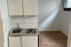 Gemütliche 1 Zimmer Wohnung mit Pantry Küche in Wuppertal Hatzenbeck - Mit Pantry Küche – Ravensberger Straße 13, 42117 Elberfeld, Wuppertal – Vorschaubild 3