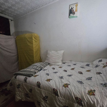 ZWEISTÖCKIGES HAUS MIT PATIO ZU VERKAUFEN IN CEUTI