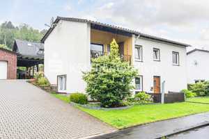 Immobilie mit zwei Wohneinheiten Garage und Stellplatz! – Oberbergischer Kreis – Vorschaubild 2
