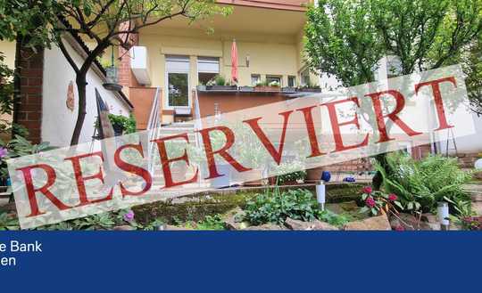 Charmante Erdgeschosswohnung mit eigenem Garten