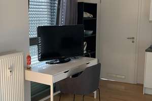Boardinghaus in Wilmersdorf - Möbliertes 1 Zimmer Apartment ab sofort! – Wexstraße 15, 10715 Wilmersdorf, Berlin – Vorschaubild 2