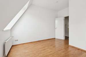 Attraktive, frisch renovierte 2-Zimmer-Wohnung mit moderner Einbauküche – Die vollständige Adresse der Immobilie erhältst du vom Anbieter., 12557 Köpenick, Berlin – Vorschaubild 6