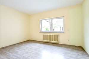 Leverkusen-Küppersteg: Freistehendes und modernisiertes 1- bis 2-Familienhaus sucht neue Bewohner! – Leverkusen – Vorschaubild 8