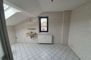 Helle Dachgeschosswohnung mit Klimaanlage – Fauststraße 0, 47137 Untermeiderich, Duisburg – Vorschaubild 14